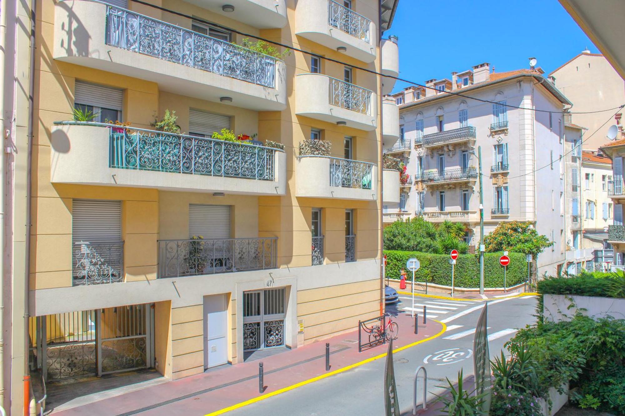 Apartment Le Gallieni By Apirent #centre-ville #lumineux #wifi *